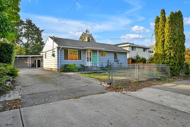 Foto del edificio - A beautiful 4 bed and 2 bathroom house for rent