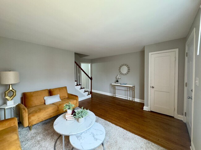 Building Photo - Charming 2Beds/1Bath in Yale Heights