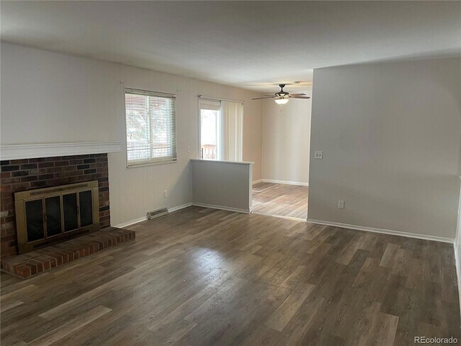 Foto del edificio - 16576 E Stanford Pl