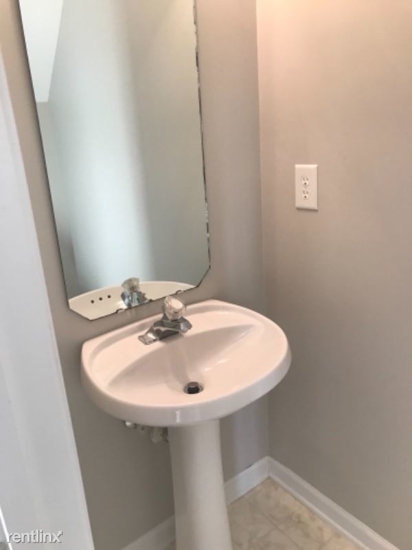 Foto del edificio - 3 br, 3 bath Townhome - 312 Hamlet Park Dr