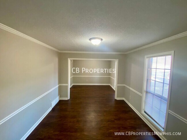 Building Photo - 7115 Crestridge Rd