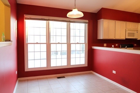 Building Photo - 7794 Bristol Park Dr