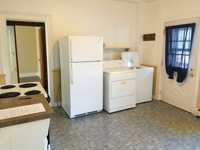 Foto del edificio - 109 Oak St