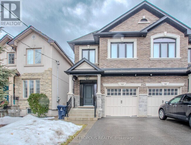 Photo du bâtiment - 79A Laburnham Ave