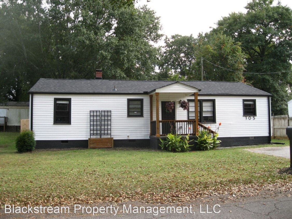 Primary Photo - 3 br, 1.5 bath House - 105 Jasmine Drive