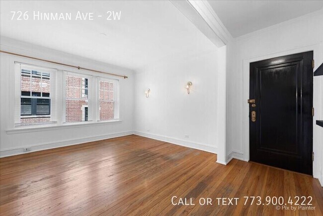 Foto del edificio - 726 Hinman Ave