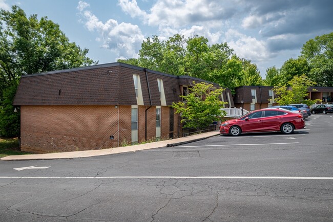 Building Photo - Belmont Terrace