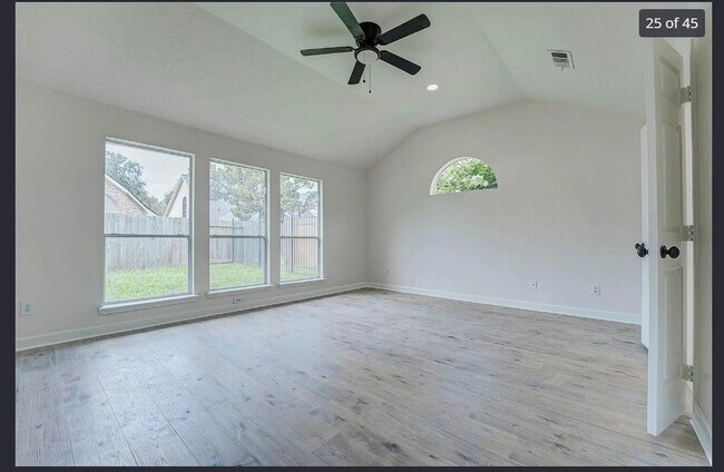 Building Photo - 10615 Indian Paintbrush Ln