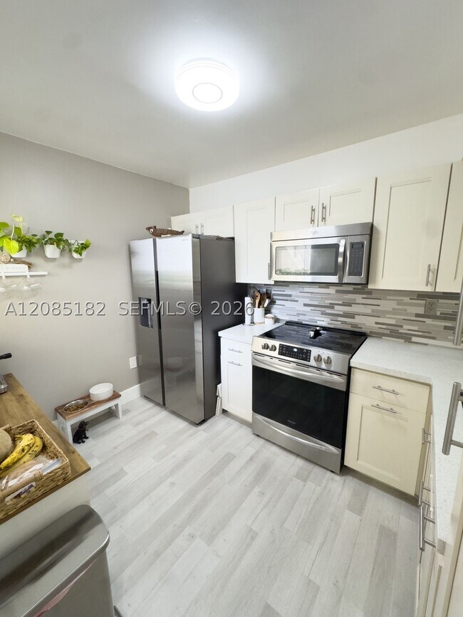 Foto del edificio - 1112 NW 125th Pl