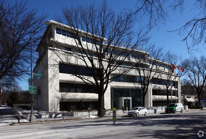Main - 4250 Garrison St NW
