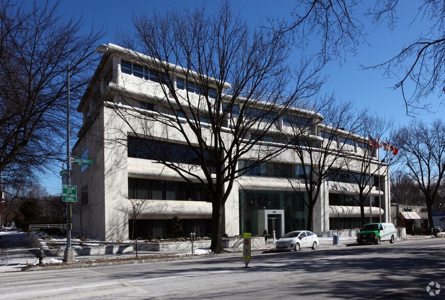 Main - 4250 Garrison St NW