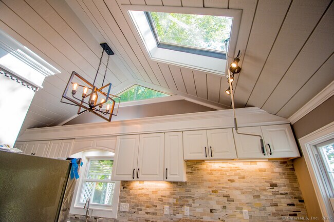 Building Photo - 108 Cortland Cir