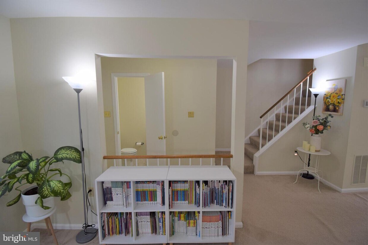 5508 La Cross Ct, Fairfax, VA 22032 Townhome Rentals in Fairfax VA