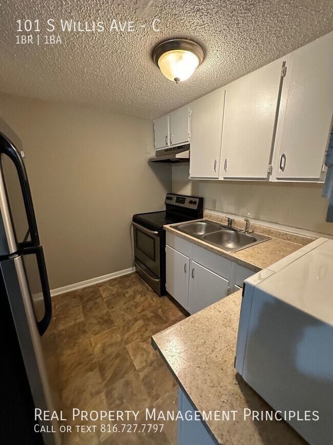 Building Photo - Cozy 1 Bedroom, 1 Bathroom Apartment in th...