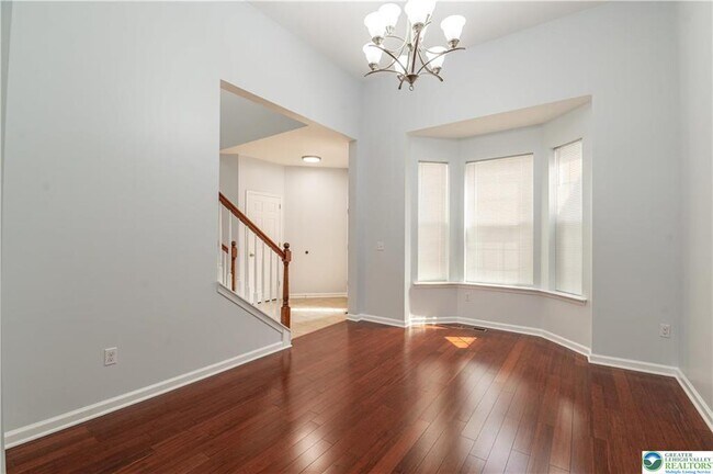 Foto del edificio - 835 Spring White Dr