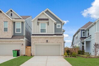 Building Photo - 9450 Autumn Vale Dr
