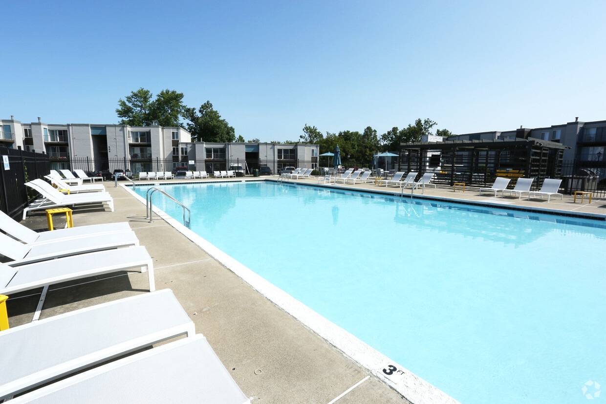 Halsey Flats Apartments 514 Brightwood Pl Louisville, KY