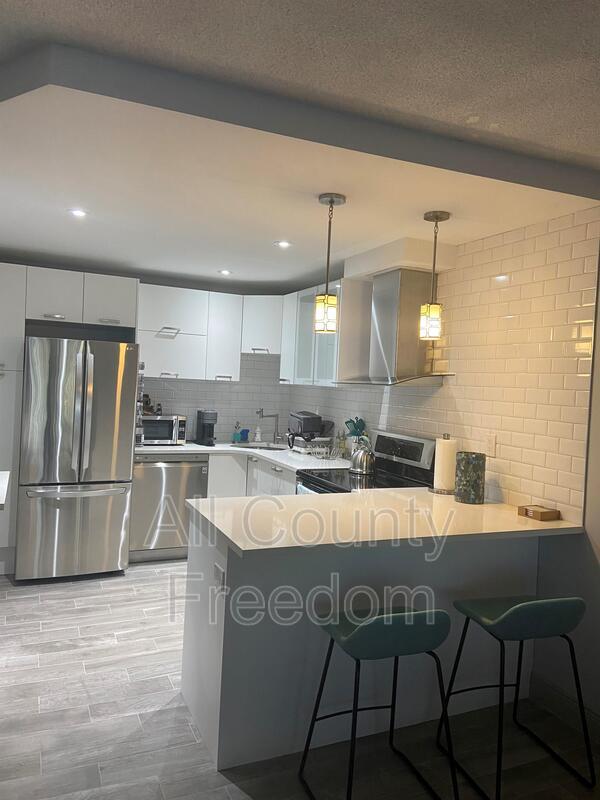 Foto del edificio - 2900 NE 30th St