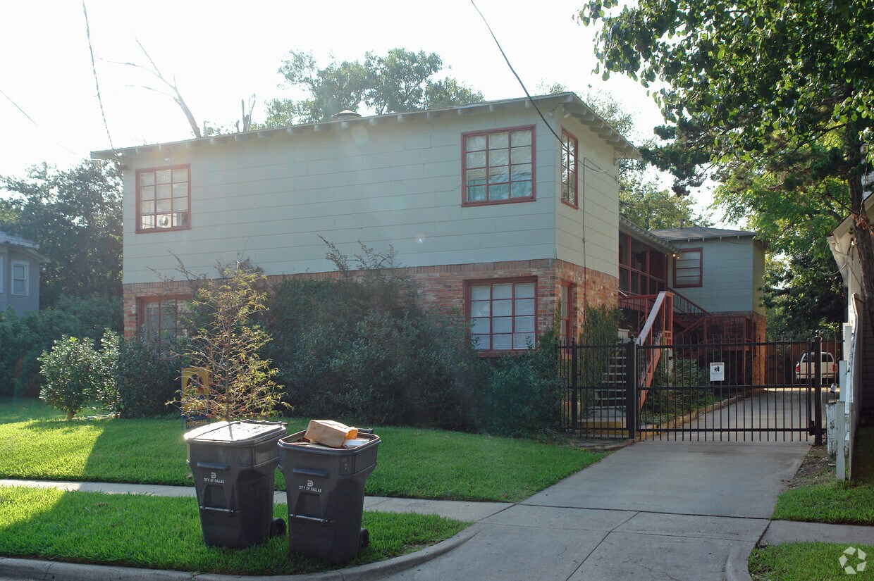 8 plex - 4818 Junius St Dallas, TX 75246 | Apartments.com