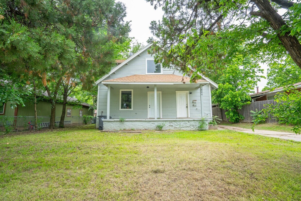 Foto principal - 112 N Delaware Pl