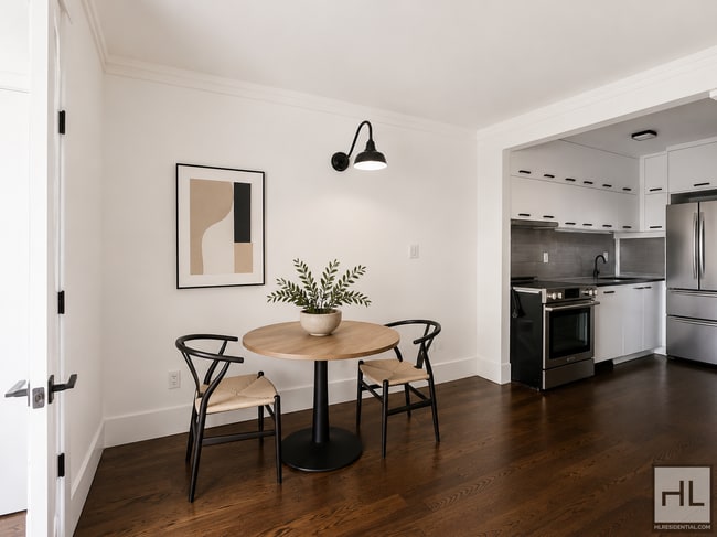 Building Photo - Carroll Gardens / 2-Bed 1-Bath / In-Unit Washer & Dryer