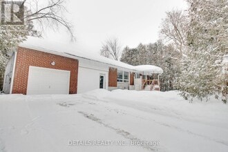 Building Photo - 2551 Innes Rd