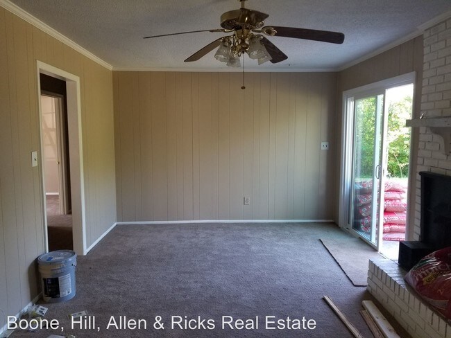 Building Photo - 4 br, 1.5 bath House - 144 Grange Street