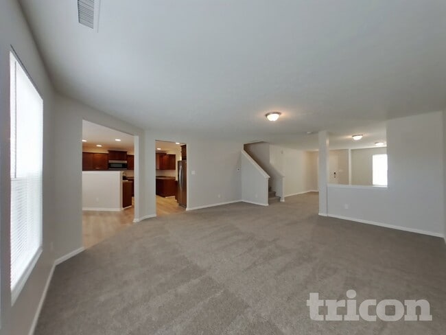 Building Photo - 926 Olmsted Ct