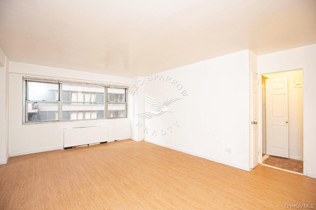 Primary Photo - 330 E 49th St