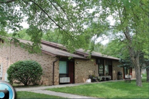 Foto del edificio - 1401 Springfield Dr