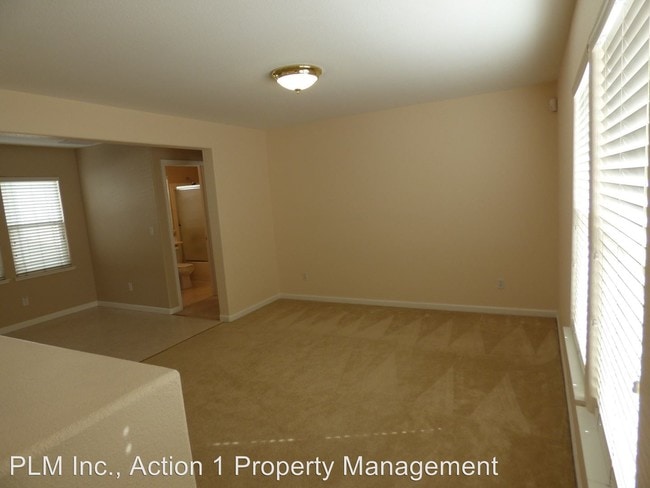Building Photo - 1 br, 1 bath House - 1359 Whispering Oaks Way