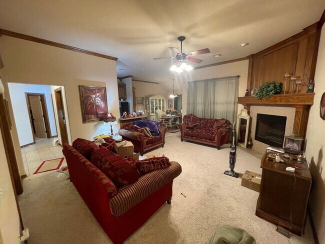 Foto del edificio - RENT 2 OWN 1,902 sqft - Moore Schools 4/2 - Move In Ready