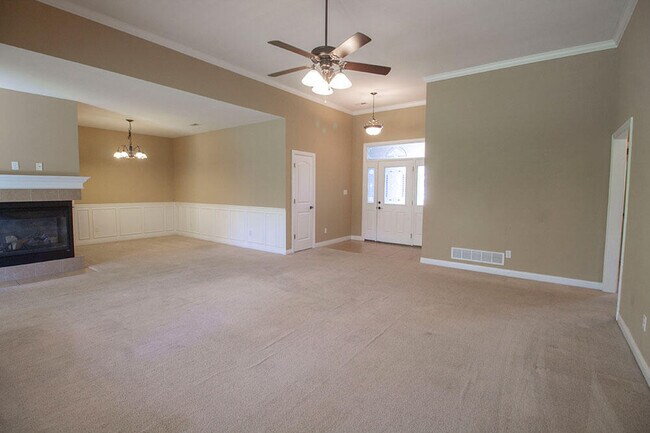 Foto del edificio - 5305 Chamois Dr