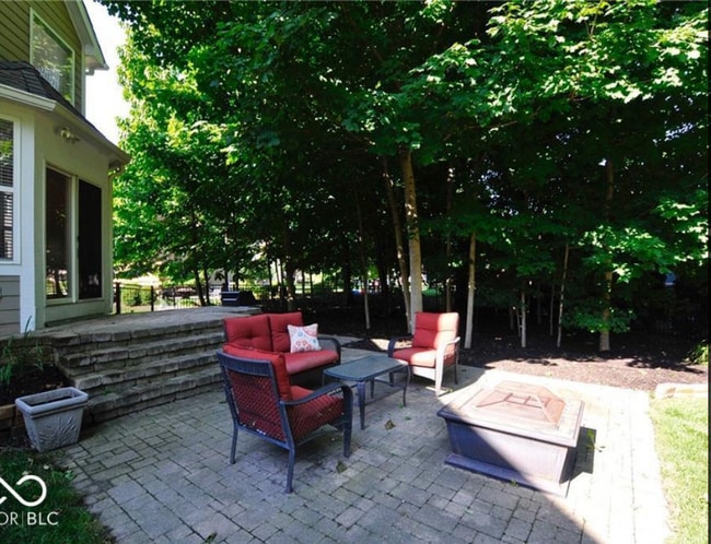 Building Photo - 14080 Plantation Wood Ln