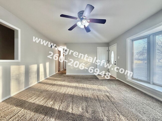 Building Photo - 3 Bedroom House