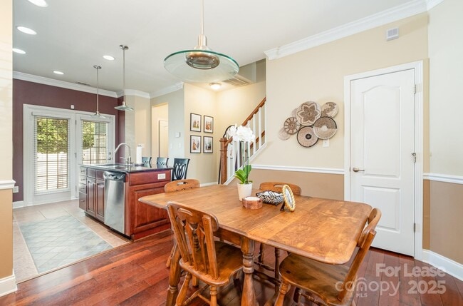 Foto del edificio - 309 Hurston Circle