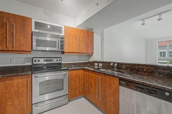Building Photo - 7350 SW 89th St