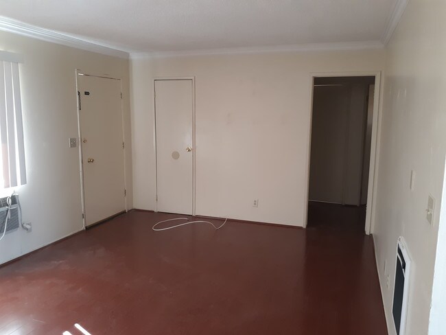 Foto del edificio - 677 E Ruddock St