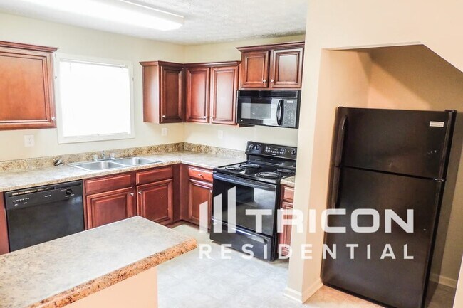 Foto del edificio - 1040 Wedgewood Ct NE