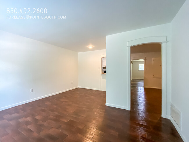 Building Photo - Fairhope Rental