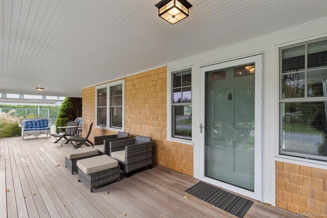 Foto del edificio - 91 Beach Ln