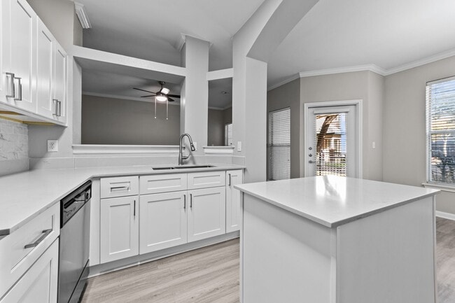 Foto del edificio - Townhomes of Bent Tree