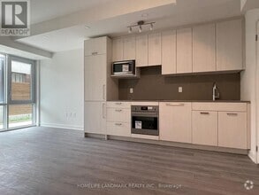 Building Photo - 65 Curlew Dr