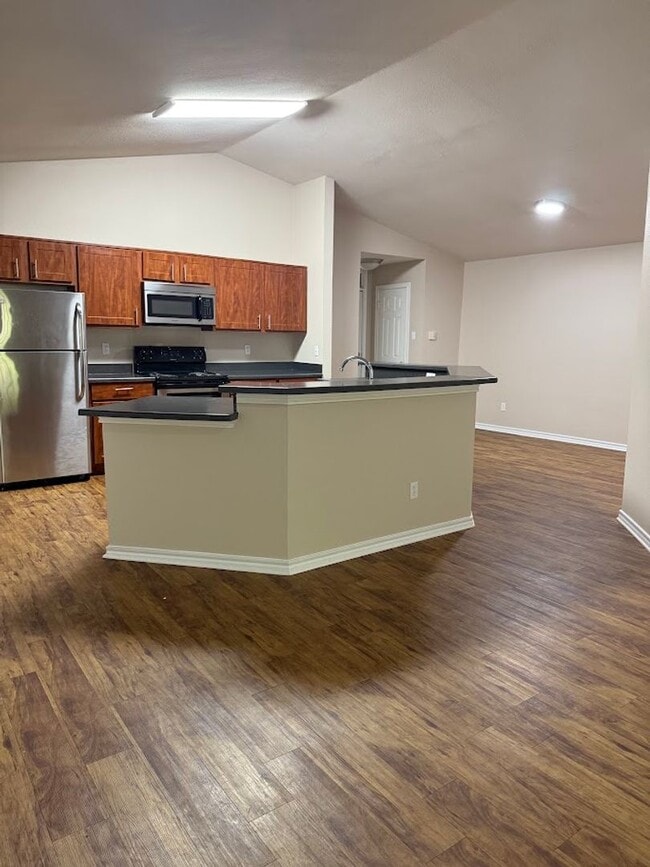 Building Photo - Pointe 360 727 - 2 Bed 2 Bath with a Private Garage