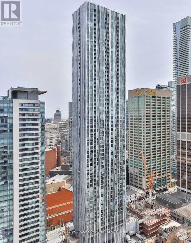Building Photo - 1-1501 Yorkville Ave