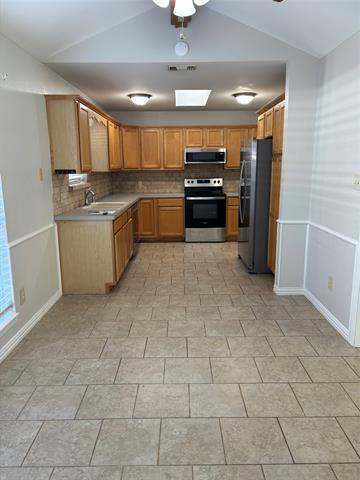 Building Photo - 1522 Gunnison Trail