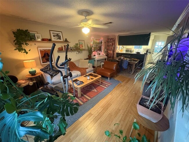 Foto del edificio - 6739 Old Quarry Ln