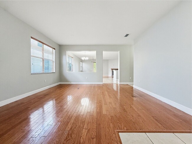 Building Photo - 10250 Malpas Point