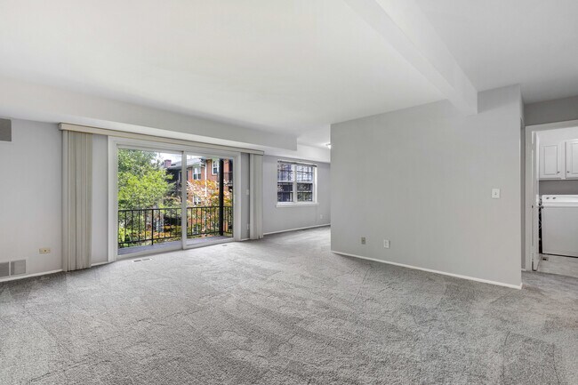 Foto del edificio - 238 Crocker Dr