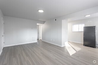2BR,1BA,900SF - 2 Bedroom A - Autumn Lakes Apartments